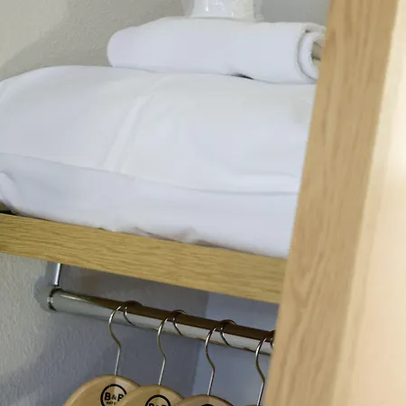 מלון Bordeaux Sud 2*