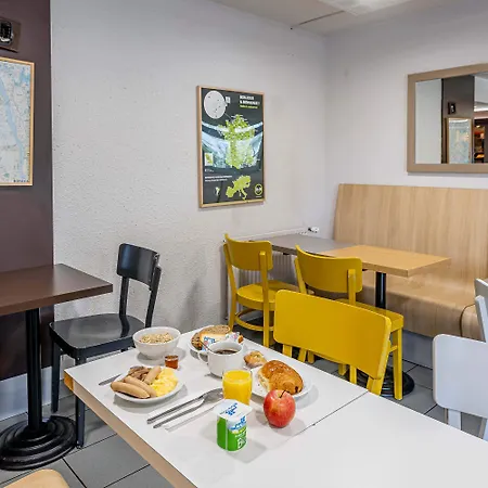Hotel Bordeaux Sud 2*