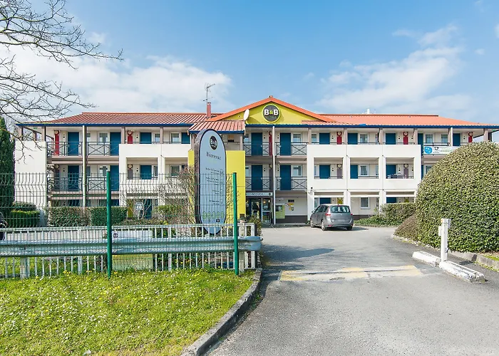 Bordeaux Sud فندق فييُناف دورنو