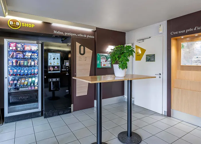 Bordeaux Sud فندق 2*