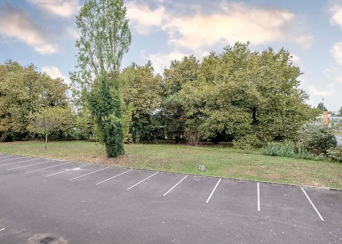 Bordeaux Sud فندق 2*