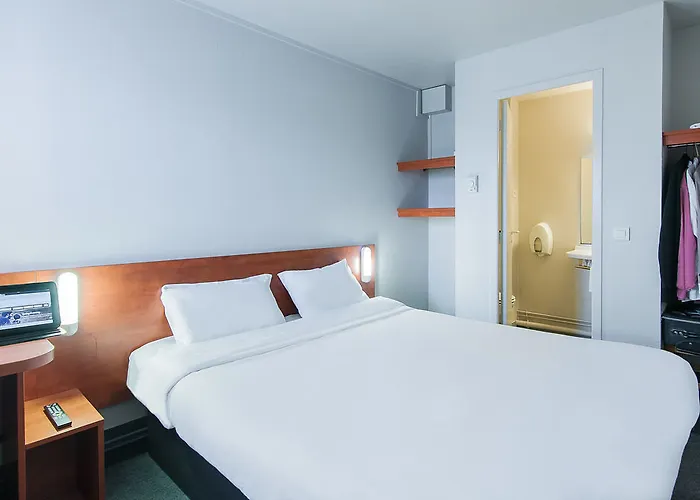 Bordeaux Sud 2* فييُناف دورنو