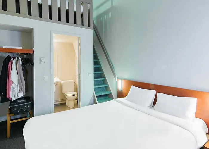 فندق Bordeaux Sud 2*